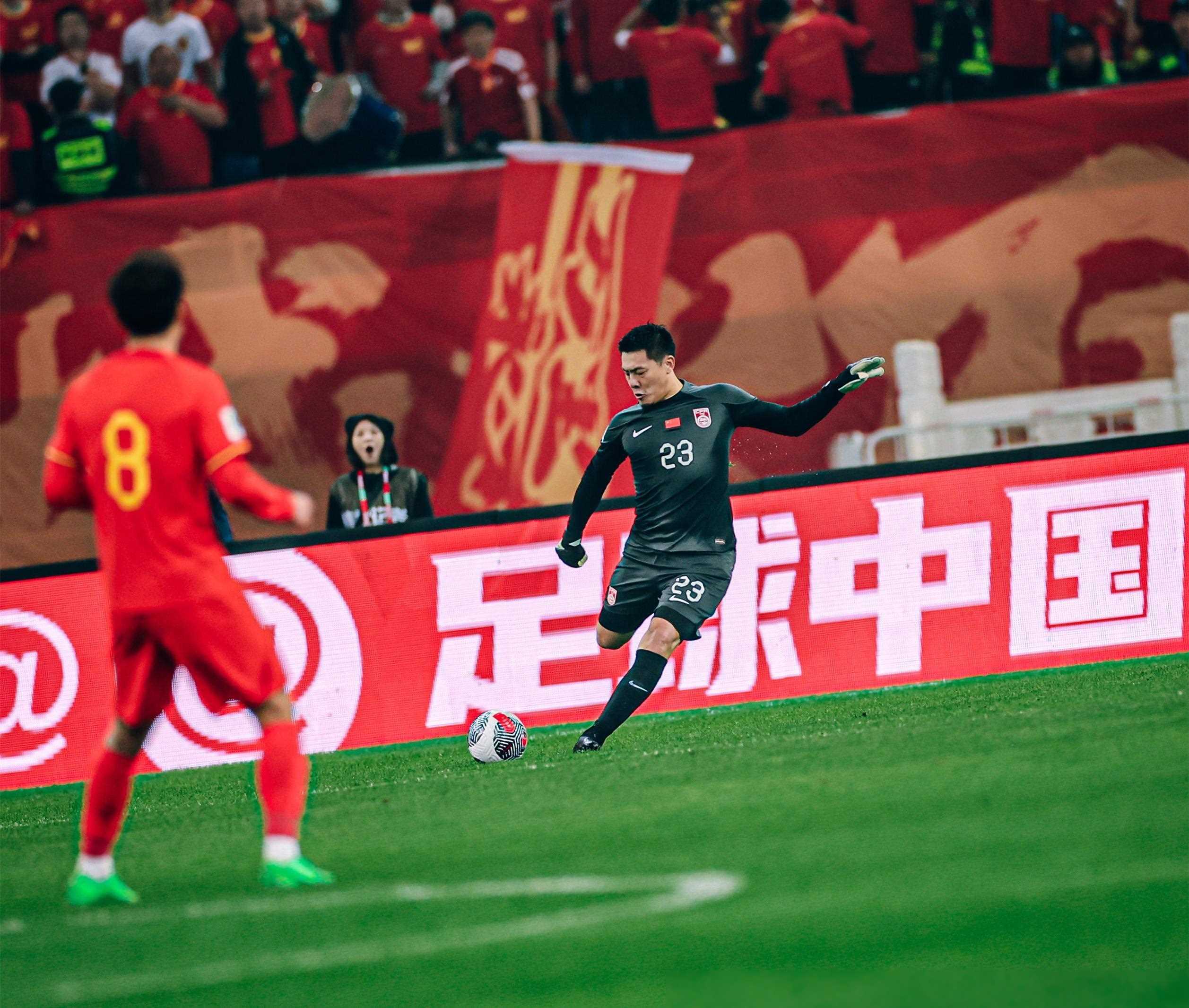 国足连胜,成功夺得国际比赛冠军 国足连胜,成功夺得国际比赛冠军