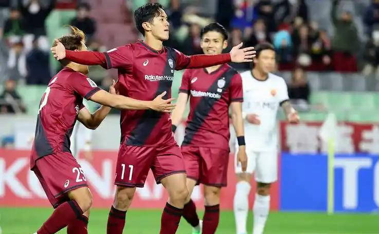 九游娱乐网页-球队遭逢连败,球员集中精力备战