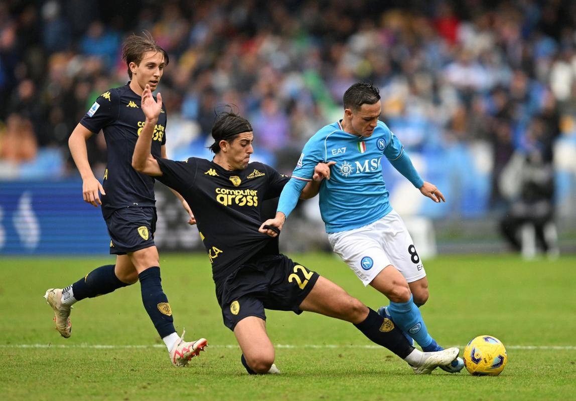 亚特兰大主场负于那不勒斯,斯卡梅卡突破射门的简单介绍 亚特兰大主场负于那不勒斯,斯卡梅卡突破射门的简单介绍