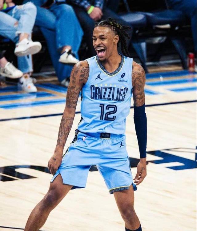 九游娱乐首页-安德莱赫特队长伤愈归队，助球队连胜场的简单介绍