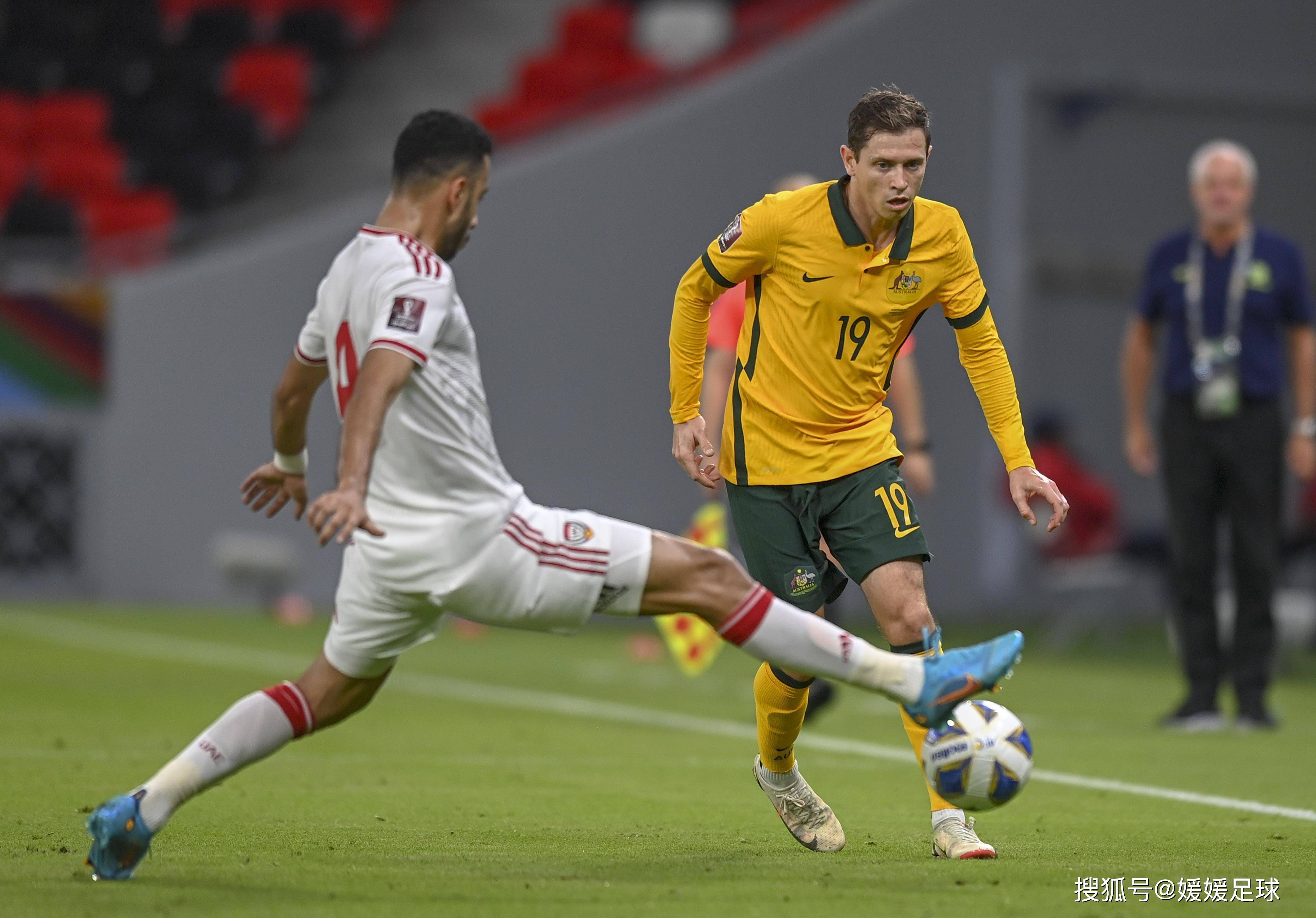 孟加拉国队在国际足球比赛中全力以赴 孟加拉国队在国际足球比赛中全力以赴