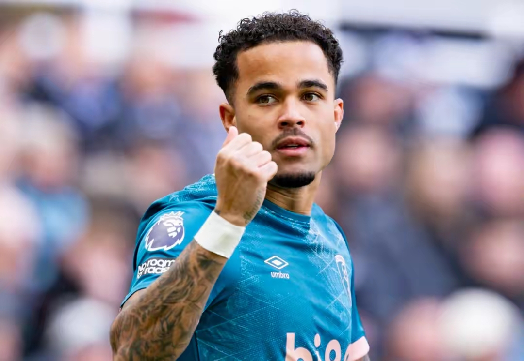 伯恩茅斯球队公布引援消息引关注 伯恩茅斯球队公布引援消息引关注