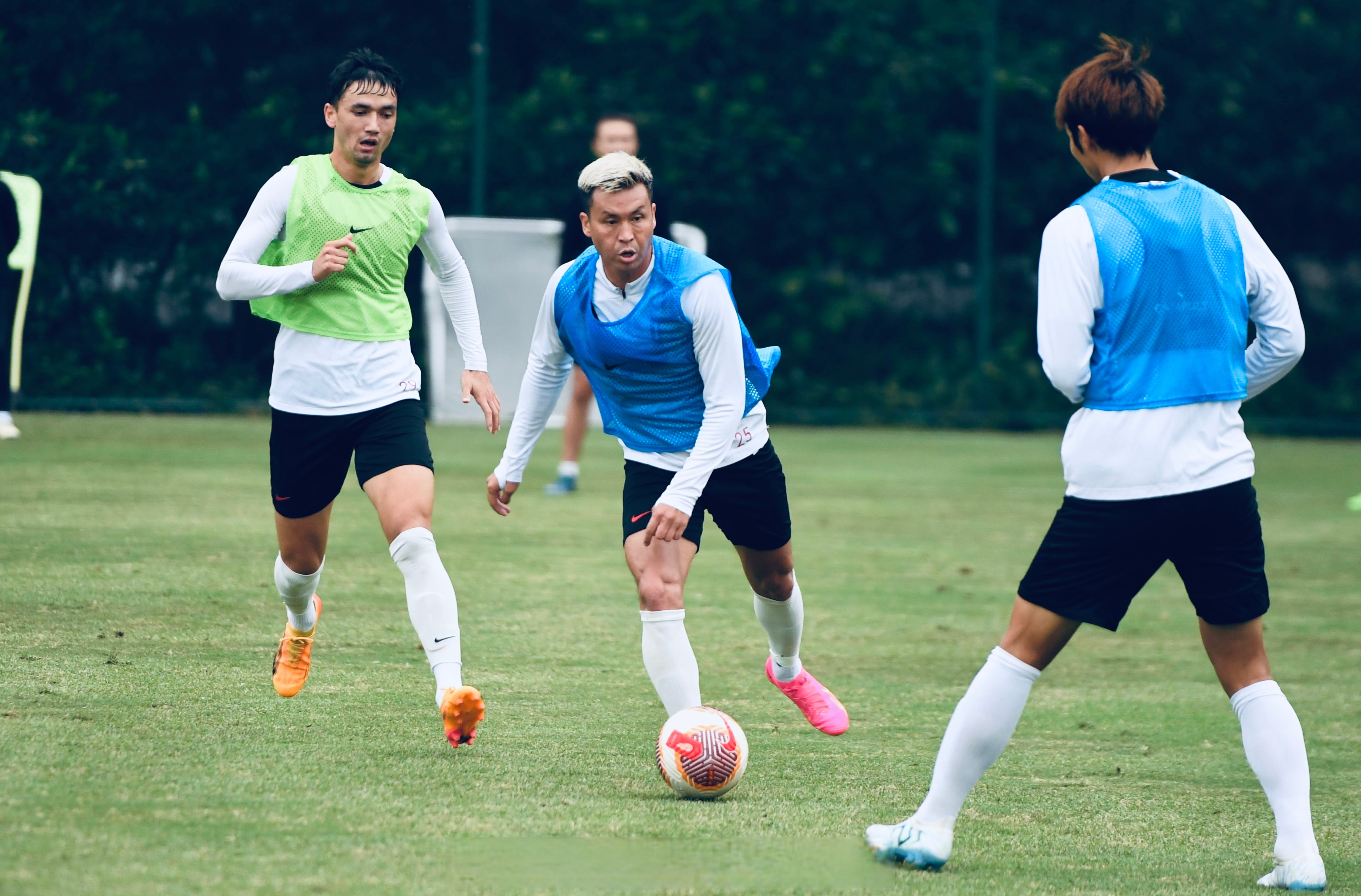 九游游戏-直布罗陀国家队球员体能训练有成效,备战状态良好的简单介绍