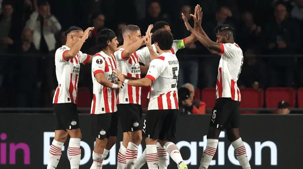 异国风情!国际球队交手擦出火花 异国风情!国际球队交手擦出火花