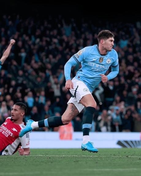 九游娱乐网页-曼城遭逢败绩,欧冠梦想背水一战的简单介绍