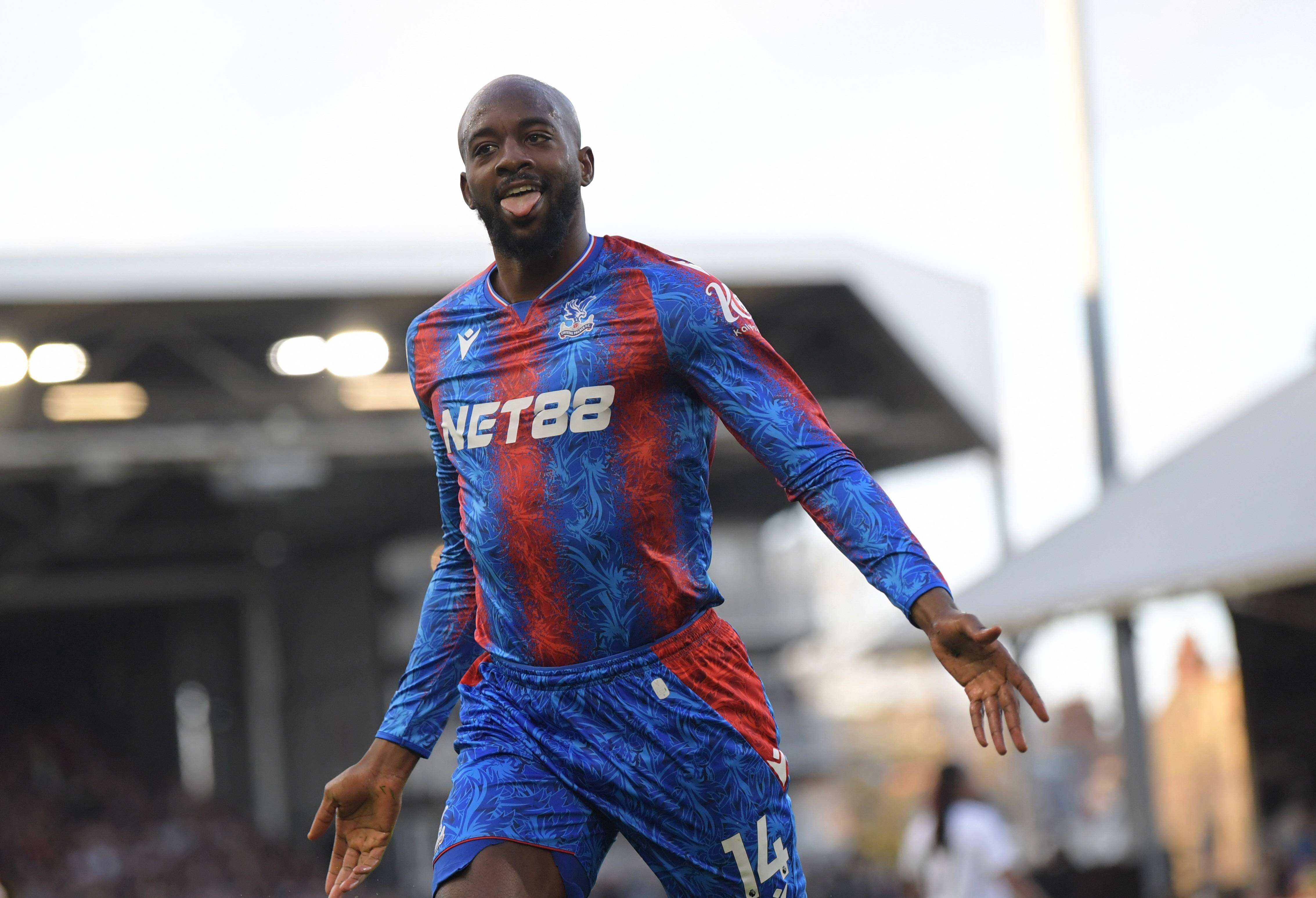 水晶宫球员接与赛后表现发挥自豪,球迷大呼过瘾的简单介绍 水晶宫球员接与赛后表现发挥自豪,球迷大呼过瘾的简单介绍