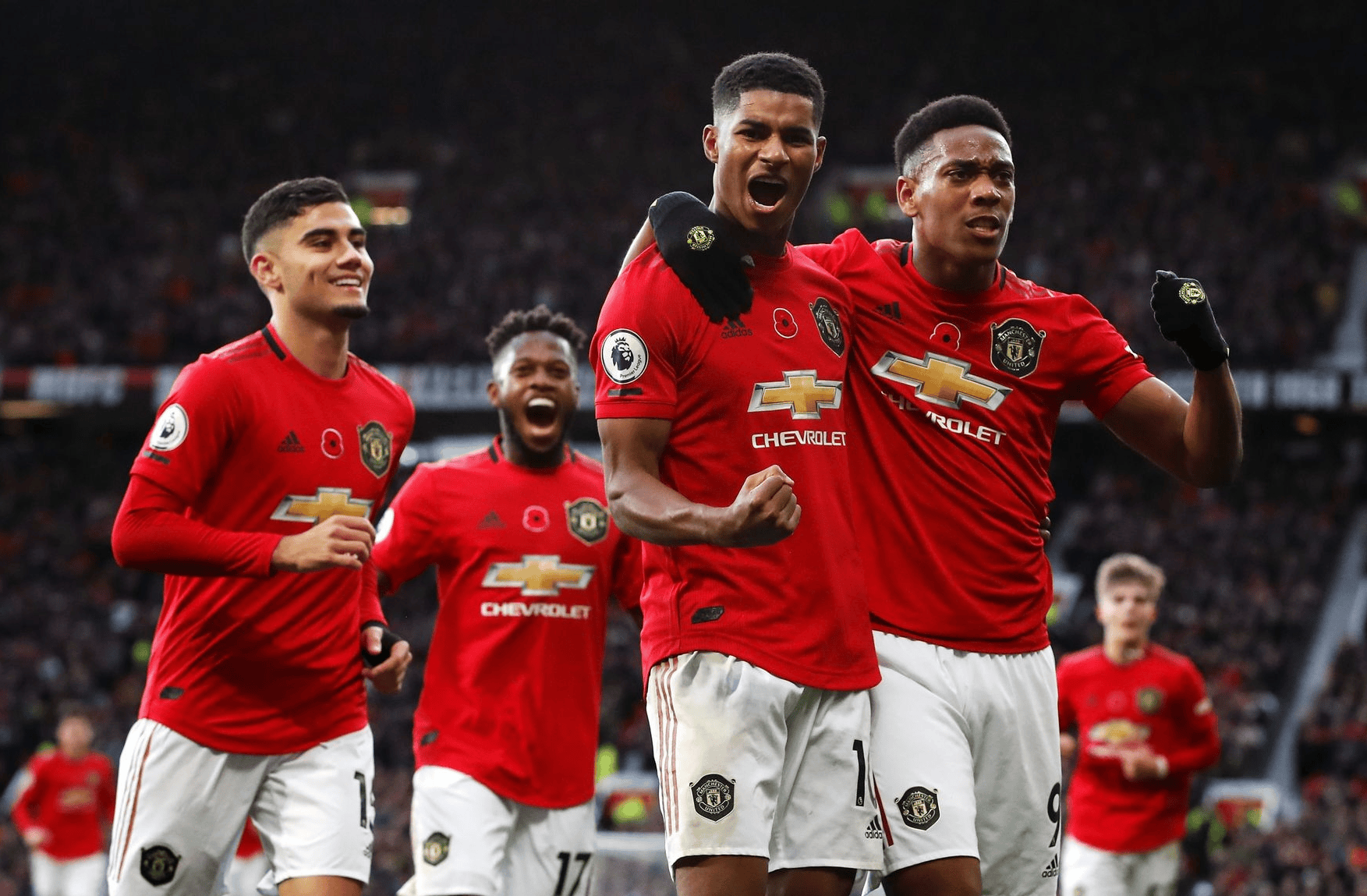 瓦伦西亚主场击败皇家贝蒂斯,争夺欧洲赛席位 瓦伦西亚主场击败皇家贝蒂斯,争夺欧洲赛席位