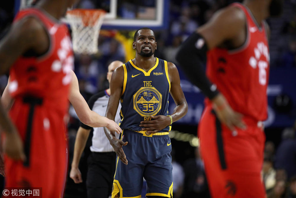 猛龙横扫对手,实力无人能敌 猛龙横扫对手,实力无人能敌