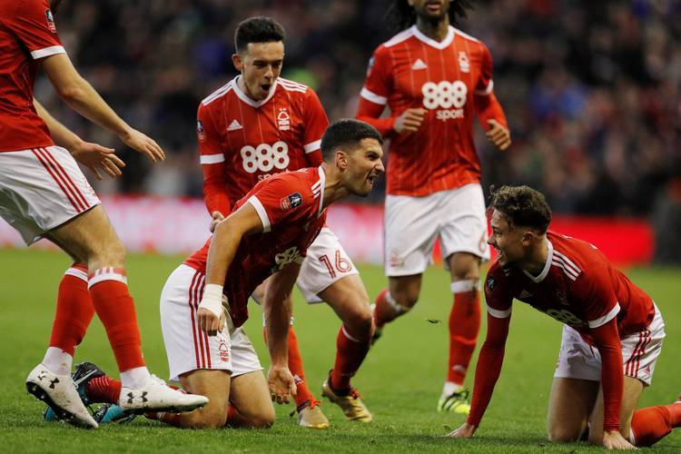 9you娱乐-关于埃弗顿主场负于狼队,积分再蒙一城的信息