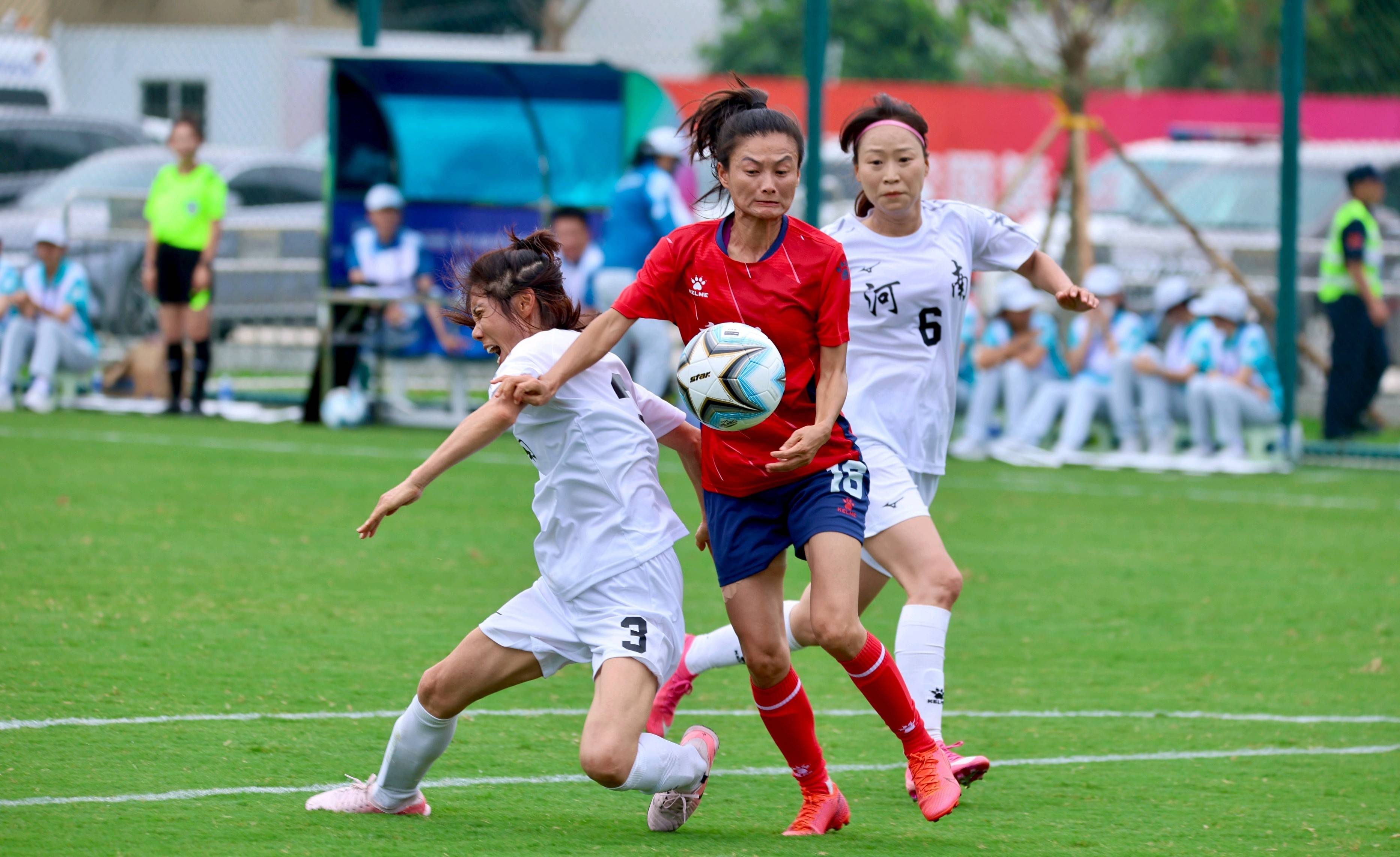 包含跟踪报道:女足比赛中的赛事进展如何?的词条 包含跟踪报道:女足比赛中的赛事进展如何?的词条