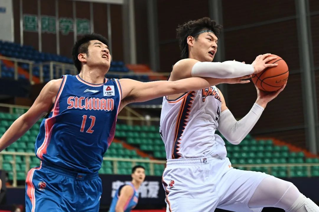 辽宁宏运继续领跑，战绩亮眼