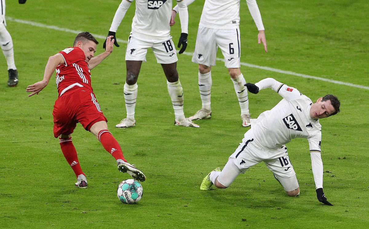 九游体育平台-霍芬海姆临近赛季尾声,球队面临保级压力