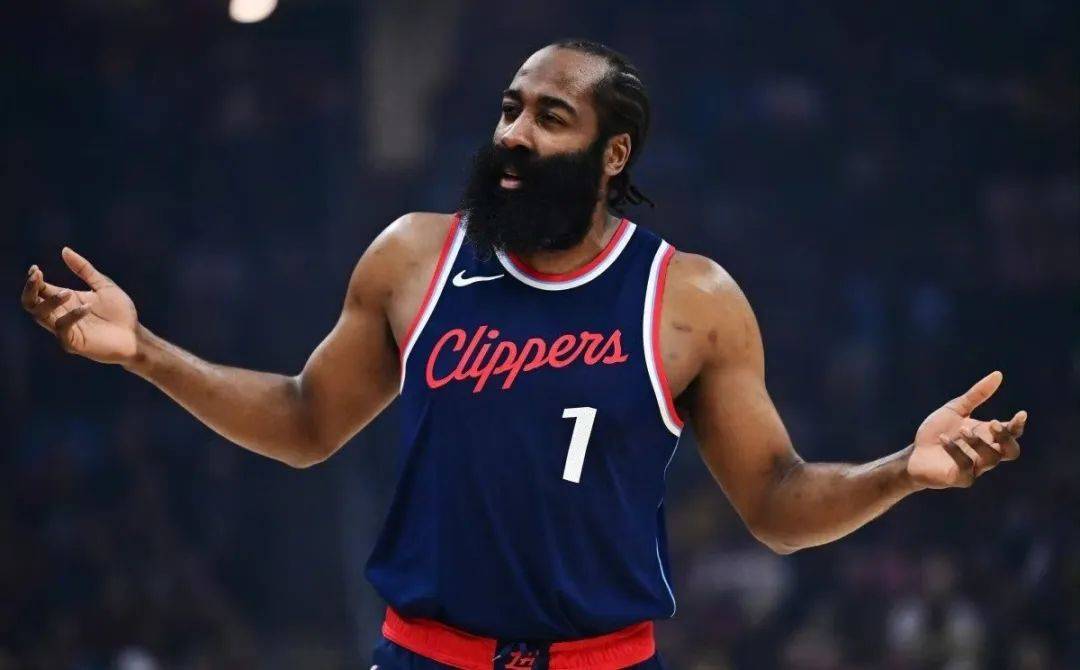 九游娱乐网页-哈登再砍35分，火箭突破马刺防线