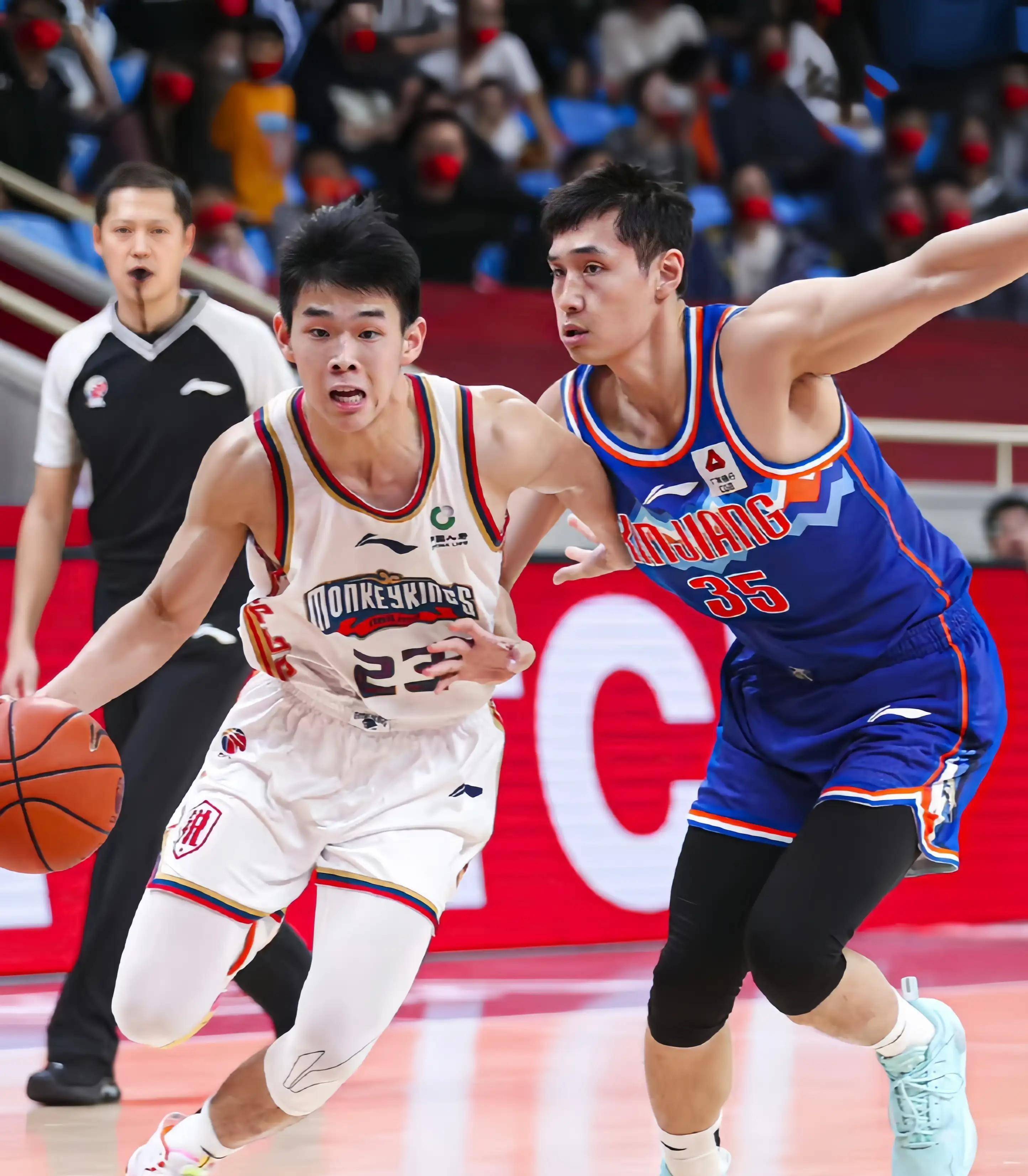 山东迎战浙江,双方实力对决 山东迎战浙江,双方实力对决