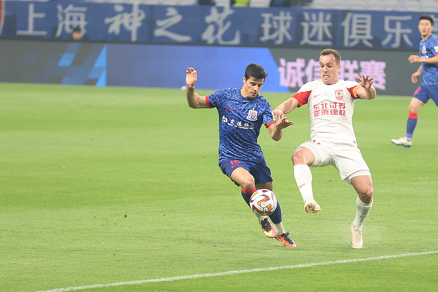 上海队外援伤愈归队,望继续保持胜利 上海队外援伤愈归队,望继续保持胜利