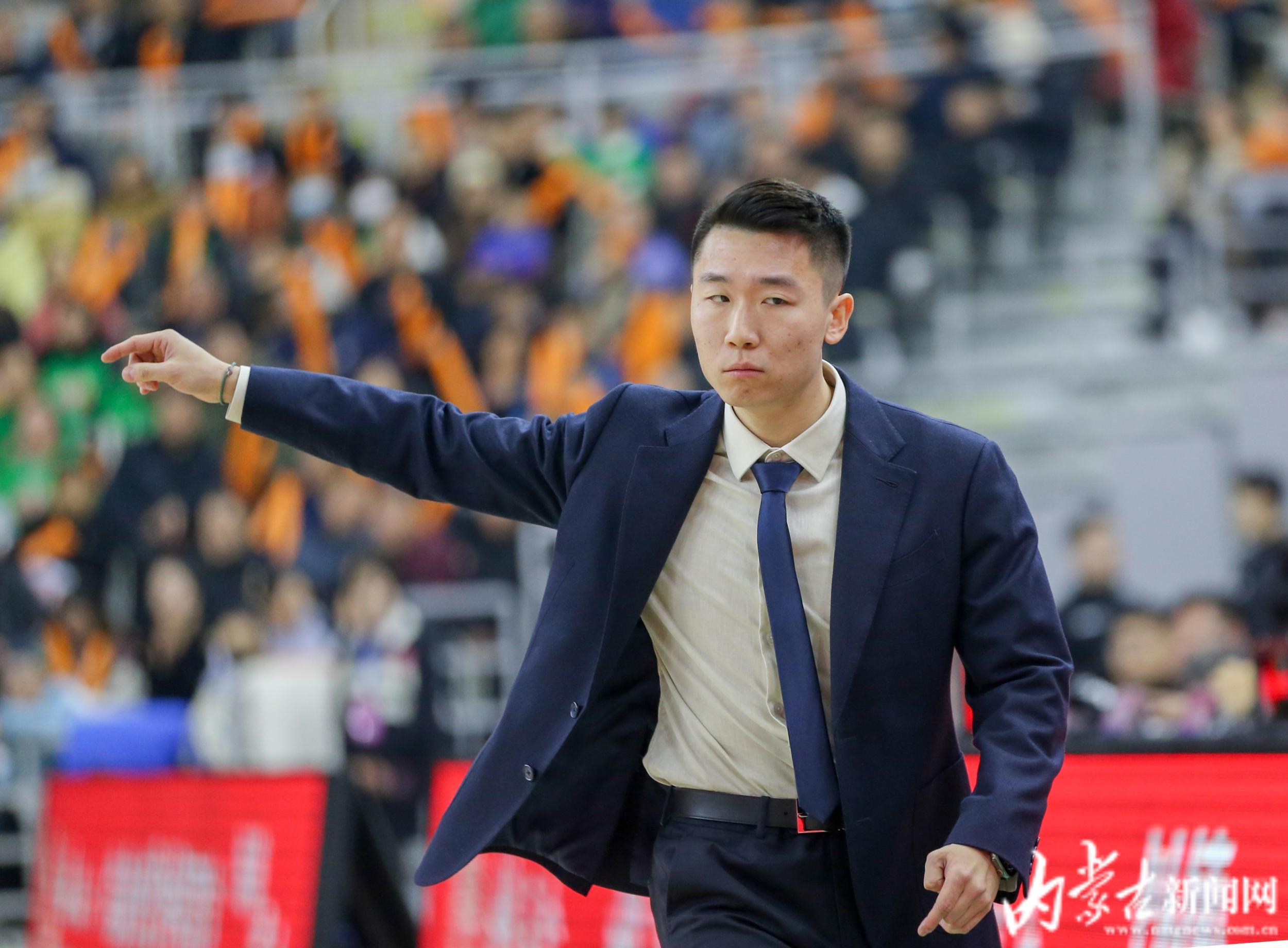 九游体育平台-内蒙古篮球比赛选手风采独特