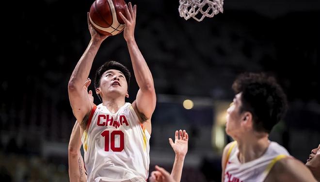 青海男篮突破难关，成功挺进