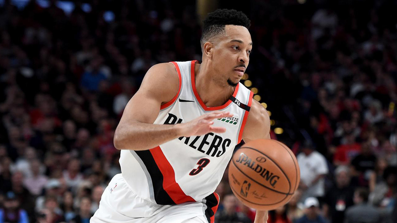 九游app下载-雄鹿继续不败势头,轻取开拓者