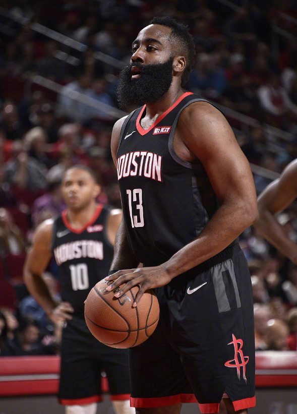 太阳客场大胜，季后赛形势渐入佳境