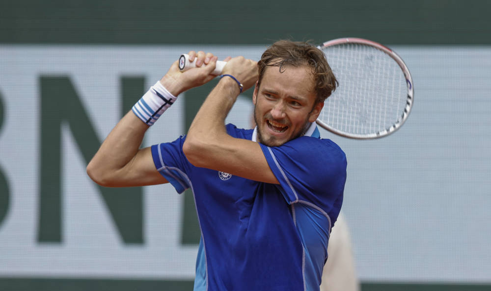 关于拉沃尔杯碾压法网,梅德韦杰夫状态火热的信息 关于拉沃尔杯碾压法网,梅德韦杰夫状态火热的信息